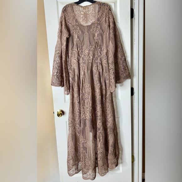 *New* Joyfolie Mentari Elegant Lace Women Dress in Mushroom - Picture 6 of 8
